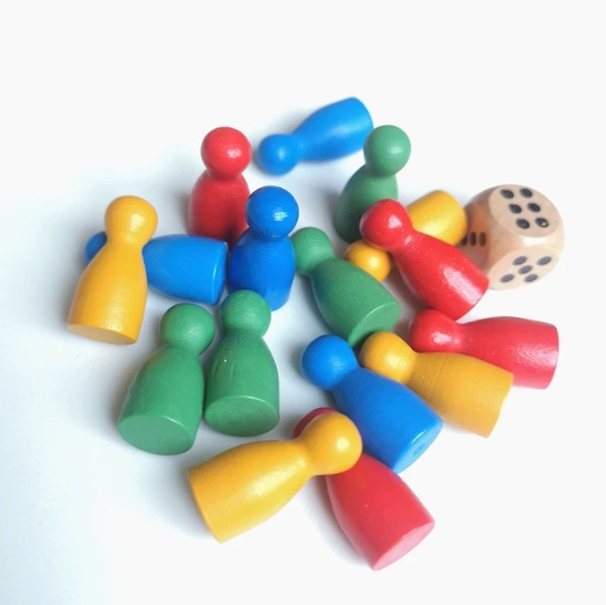 100 Pcs Colorful Wooden Chess  - огляд і ціна Board Game Verdant